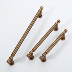 Komplet 9 kuhinjskih ročajev v staranem medeninem videzu