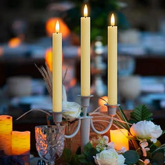 Komplet 12 belih LED sveč s plamenom in daljincem