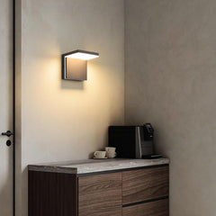 Zunanja LED stenska svetilka s toplim belim sijem