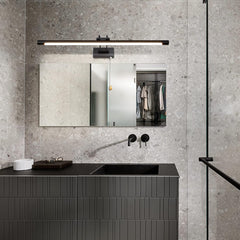 LED stenska svetilka s stikalom in prilagodljivim kotom