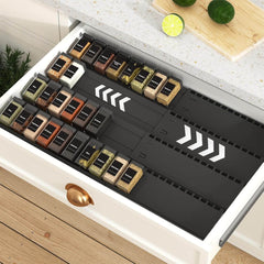 HOMHUT Raztegljiv 4-nivojski organizator za začimbe